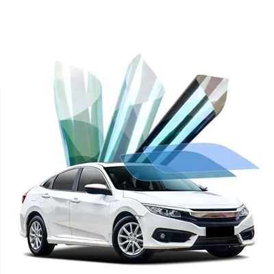 Película de color personalizada para ventanas de automóviles Nano Cerámica Ventana de viento Tint Rojo VLT 83% aislamiento térmico