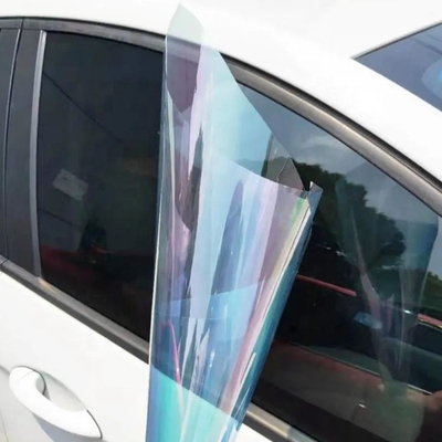 Película de color personalizada para ventanas de automóviles Nano Cerámica Ventana de viento Tint Rojo VLT 83% aislamiento térmico